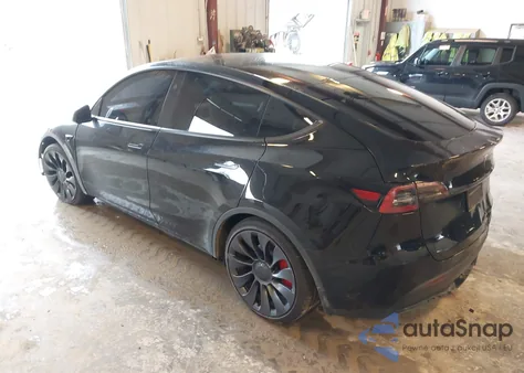2024 Tesla Model Y Performance Dual Motor All-Wheel Drive из США, поврежденный, VIN 7SAYGDEF5RF170634